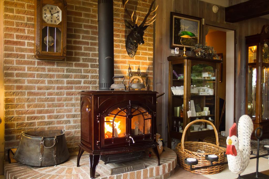 Le Petit Clocher Gite Touristique B & B Saint-Sauveur Ngoại thất bức ảnh
