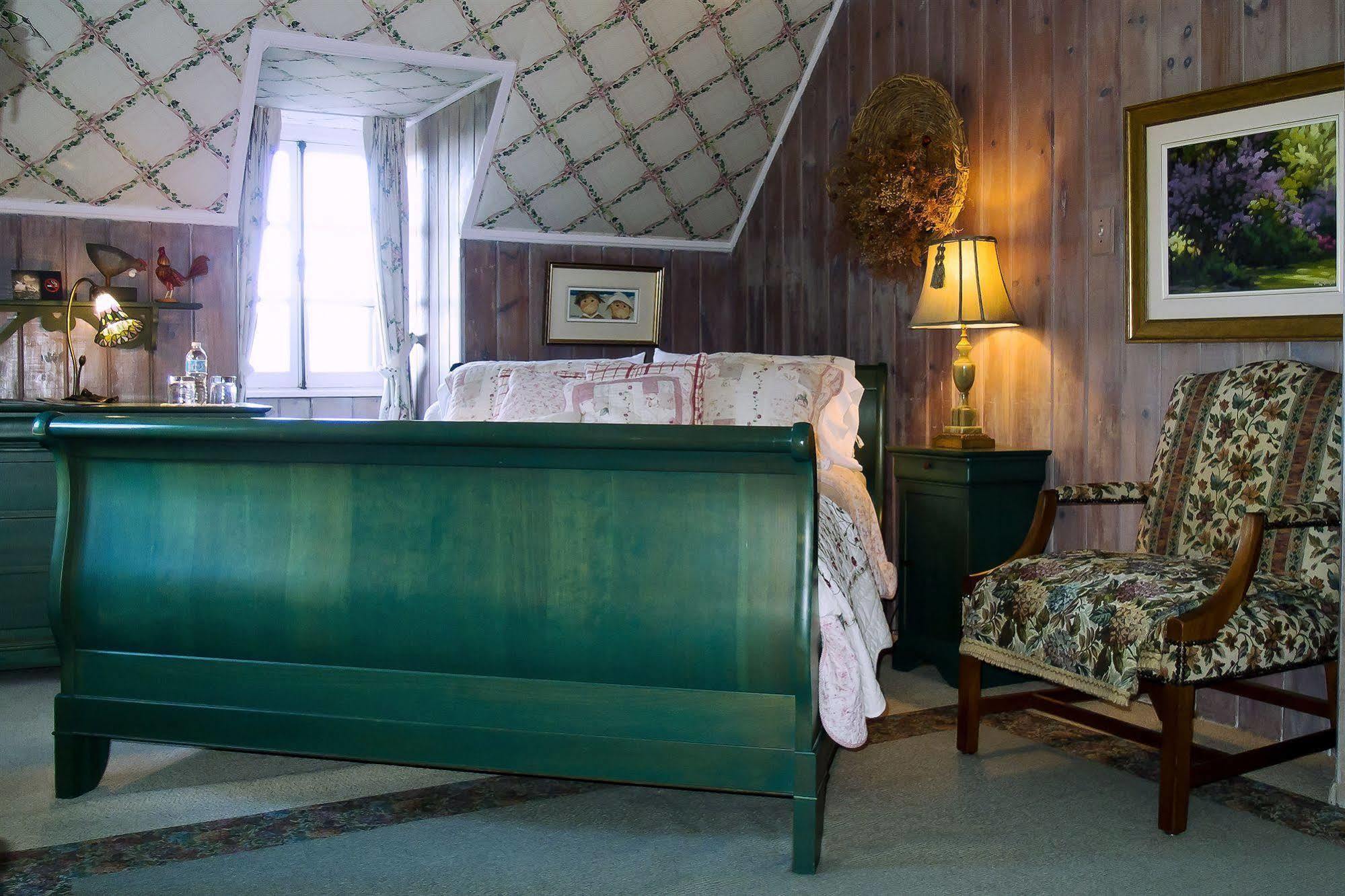 Le Petit Clocher Gite Touristique B & B Saint-Sauveur Ngoại thất bức ảnh